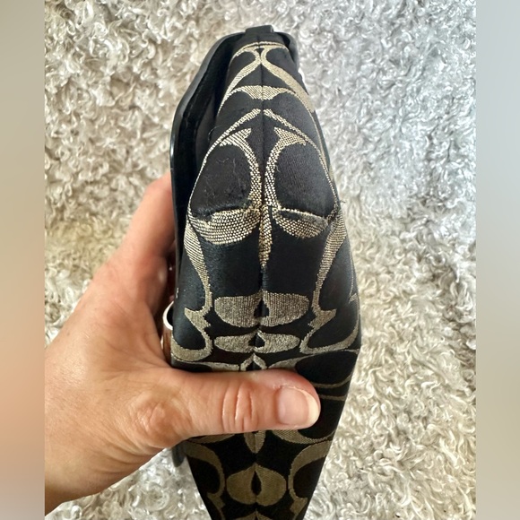 Coach Signature C Clutch/Large Wristlet - Picture 8 of 13